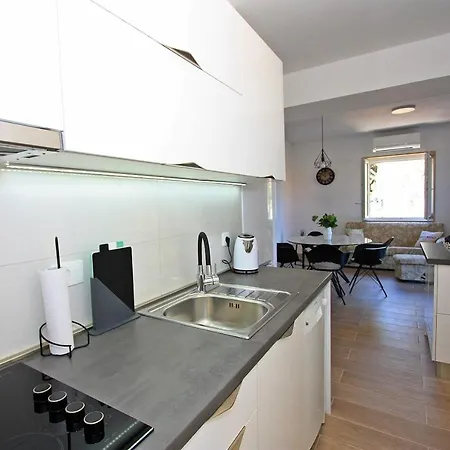Apartament Irena