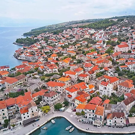 公寓 Irena 波斯蒂勒